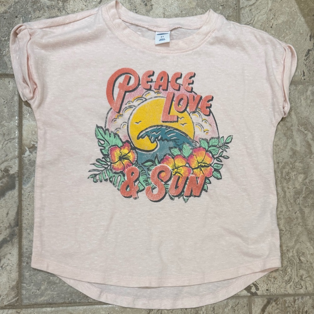 Used Old Navy Size 4T Peace Love & Sun Kids Pink T-Shirt